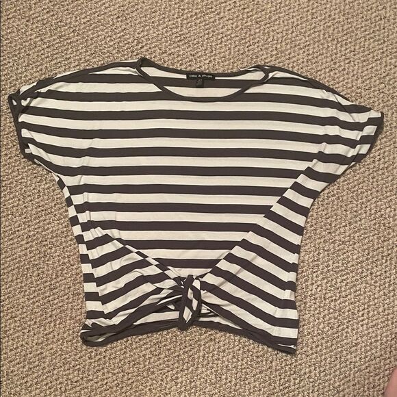 Cable & Gauge Black and White Striped Tie-Front Tee - Picture 1 of 3